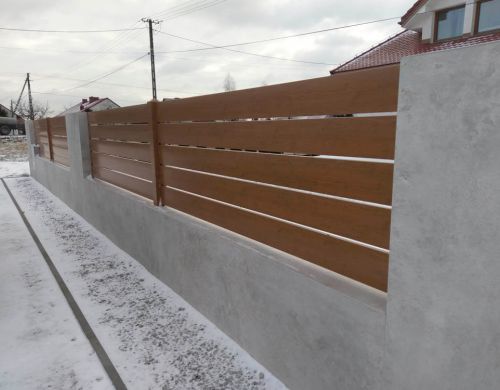 ogrodzenie aluminiowe kolor drewna nowoczesny design